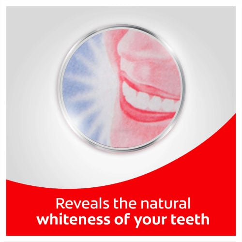 Colgate<sup>®</sup> Max White™ Toothbrush With Polishing Star<sup>®</sup>